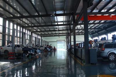 為什么很多修理廠不愿給車主換剎車油？背后原因解析