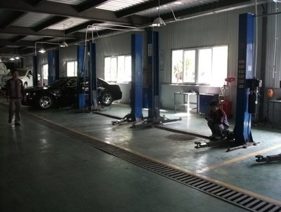 汽車維修服務(wù)的專業(yè)選擇 探訪眾盛偉業(yè)中華4S店